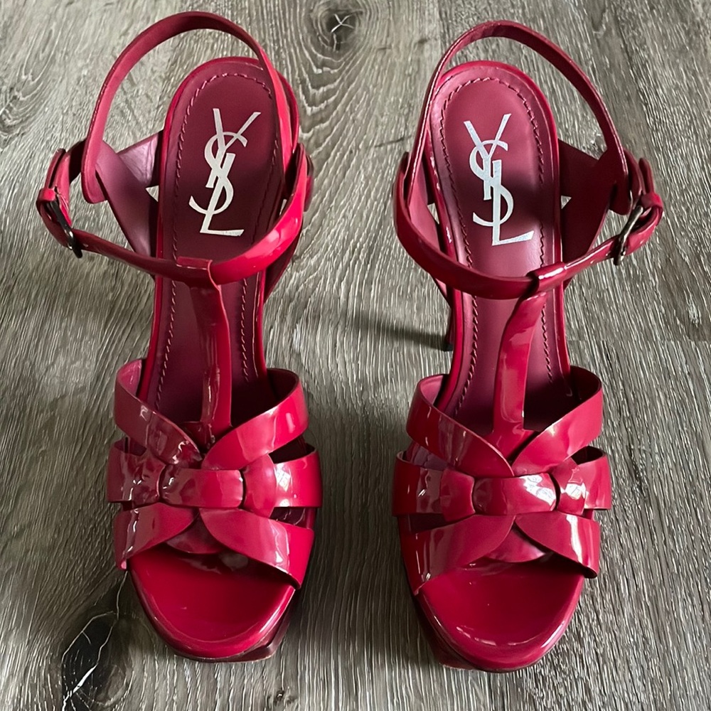 Yves Saint Laurent Tribute Patent Leather Sandal